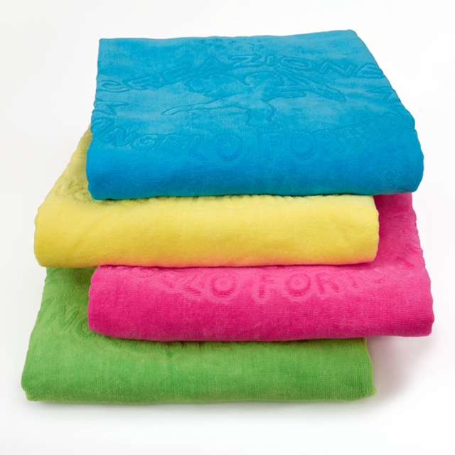 Asciugamani rigati colorati per B&B in soffice spugna