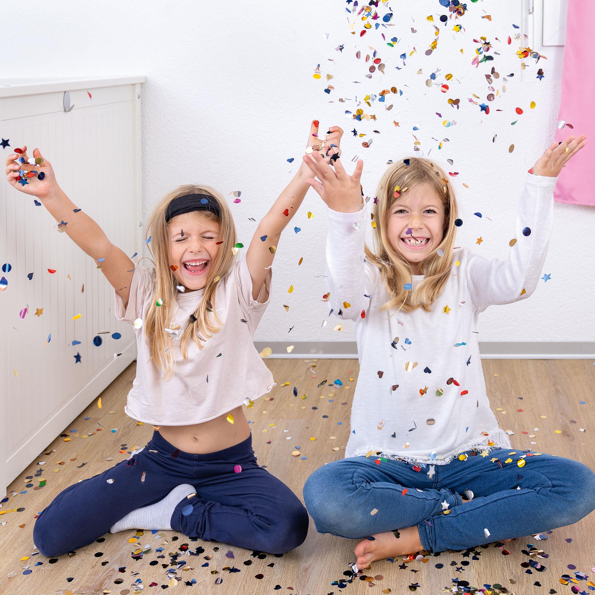 nouvel-an-avec-enfants-lanceur-confetti-bricolage-fete.jpg